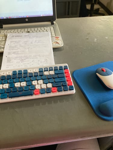 Customer photo review of Kit Teclado + Mouse inalámbrico  | STF VIVA! | para computadora June Azul