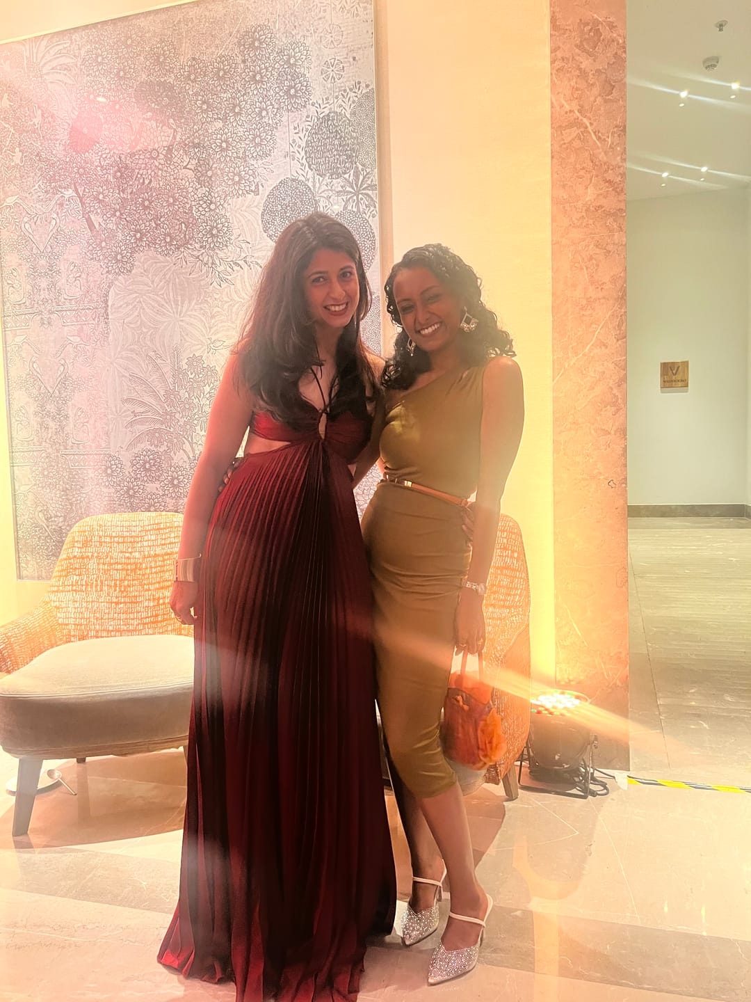 Customer photo review of Hay Luxe Pleated Flowy Maxi Dress