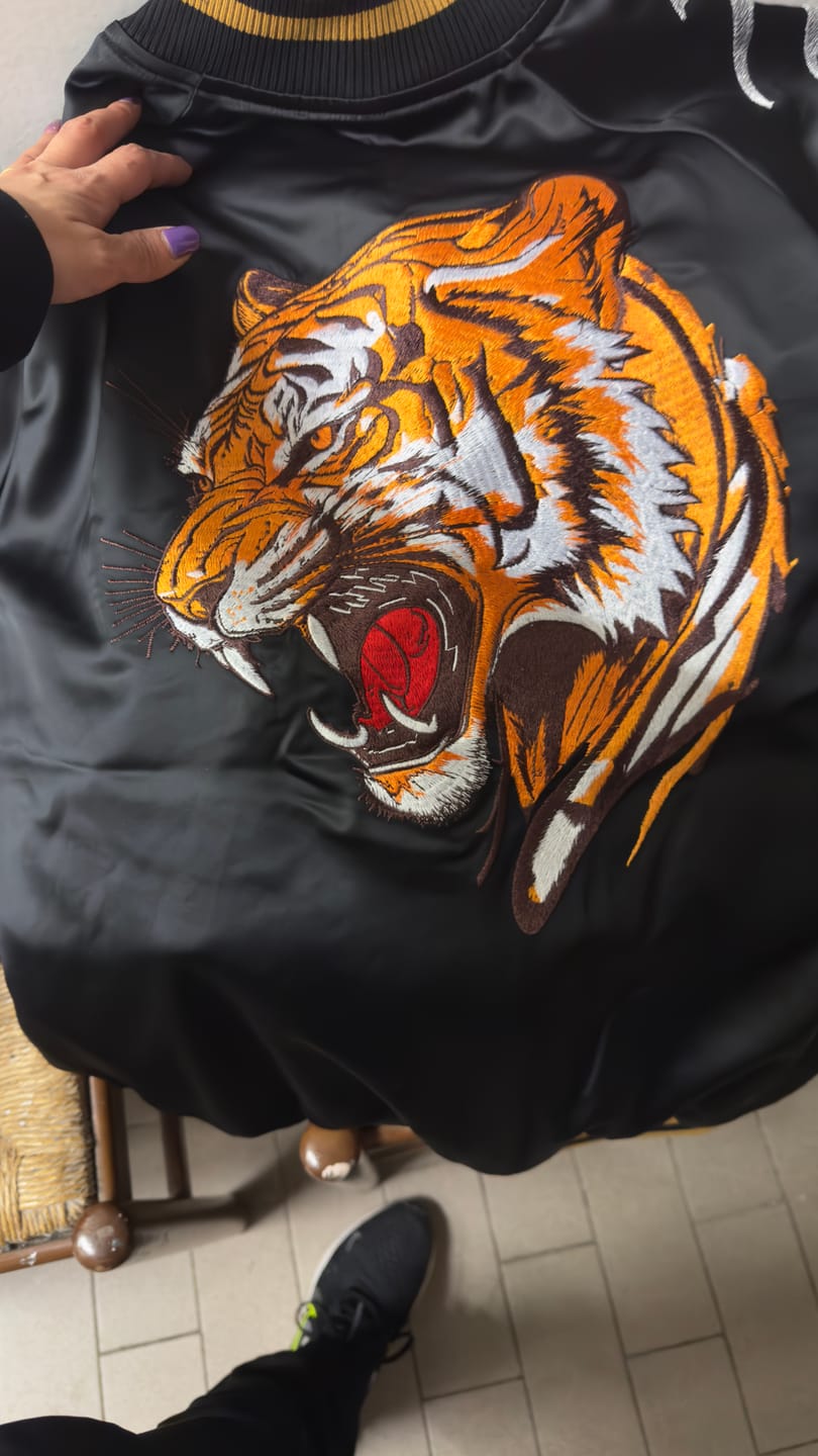 Customer photo review of Roaring Tiger Sukajan Souvenir Jacket