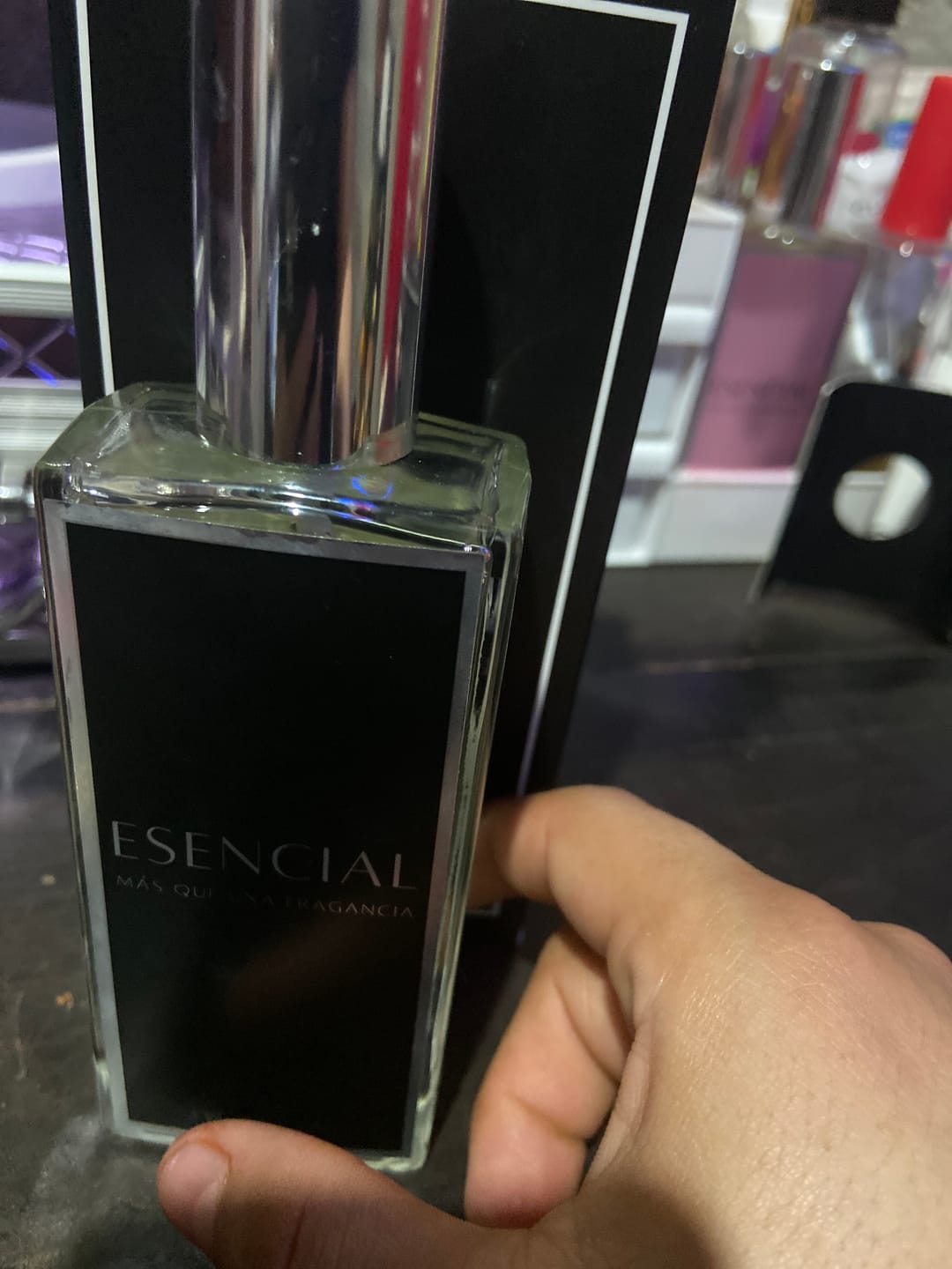 Customer photo review of H194 Inspirado en: Bad Boy Cobalt Parfum Electrique - Carolina Herrera