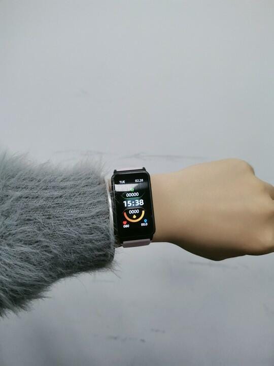 Customer photo review of BEARSCOME BCEP01 ECG HRV Monitoring Smart Watch, SpO2/Sleep, Music, Waterproof,Message/Caller Receive, Female Caring