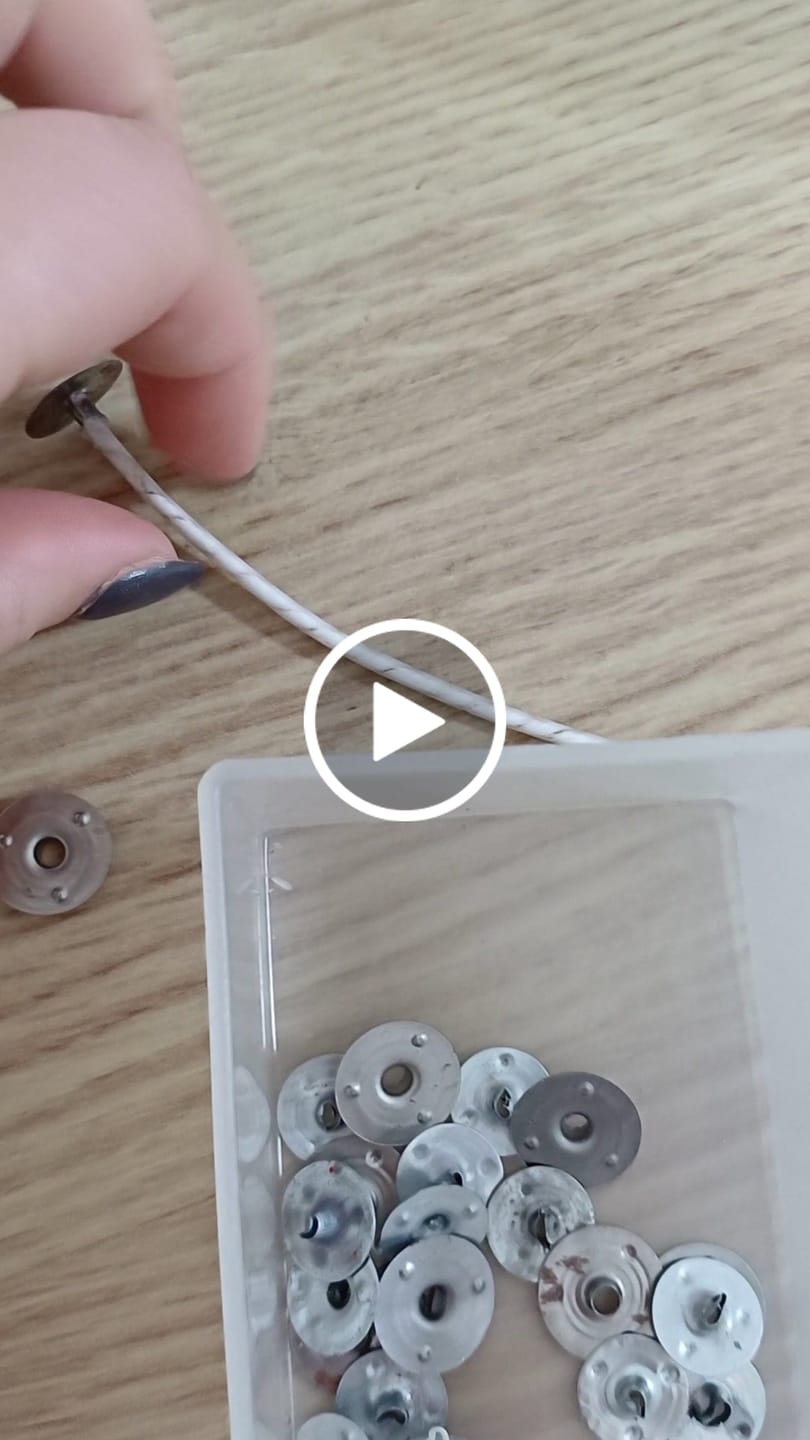 Customer video review of PORTAMECHAS PARA VELAS