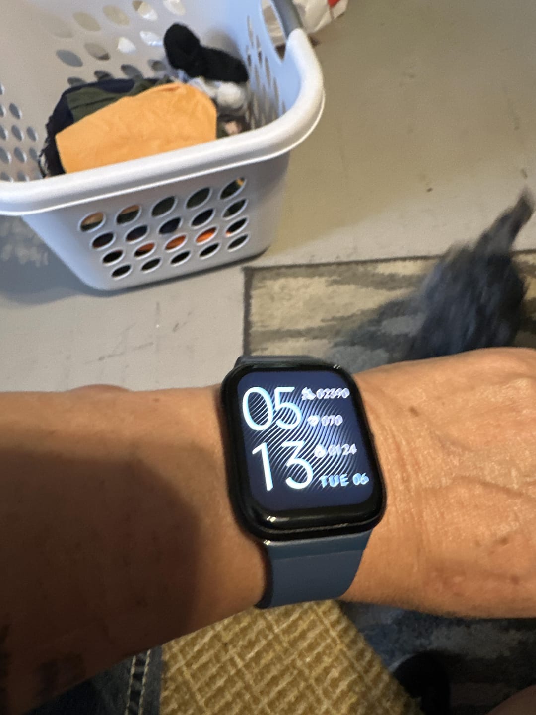 Customer photo review of BEARSCOME Blood Pressure Blood oxygen Blood Sugar Monitoring Bluetooth Talk Play Music Health Waterproof Smartwatch