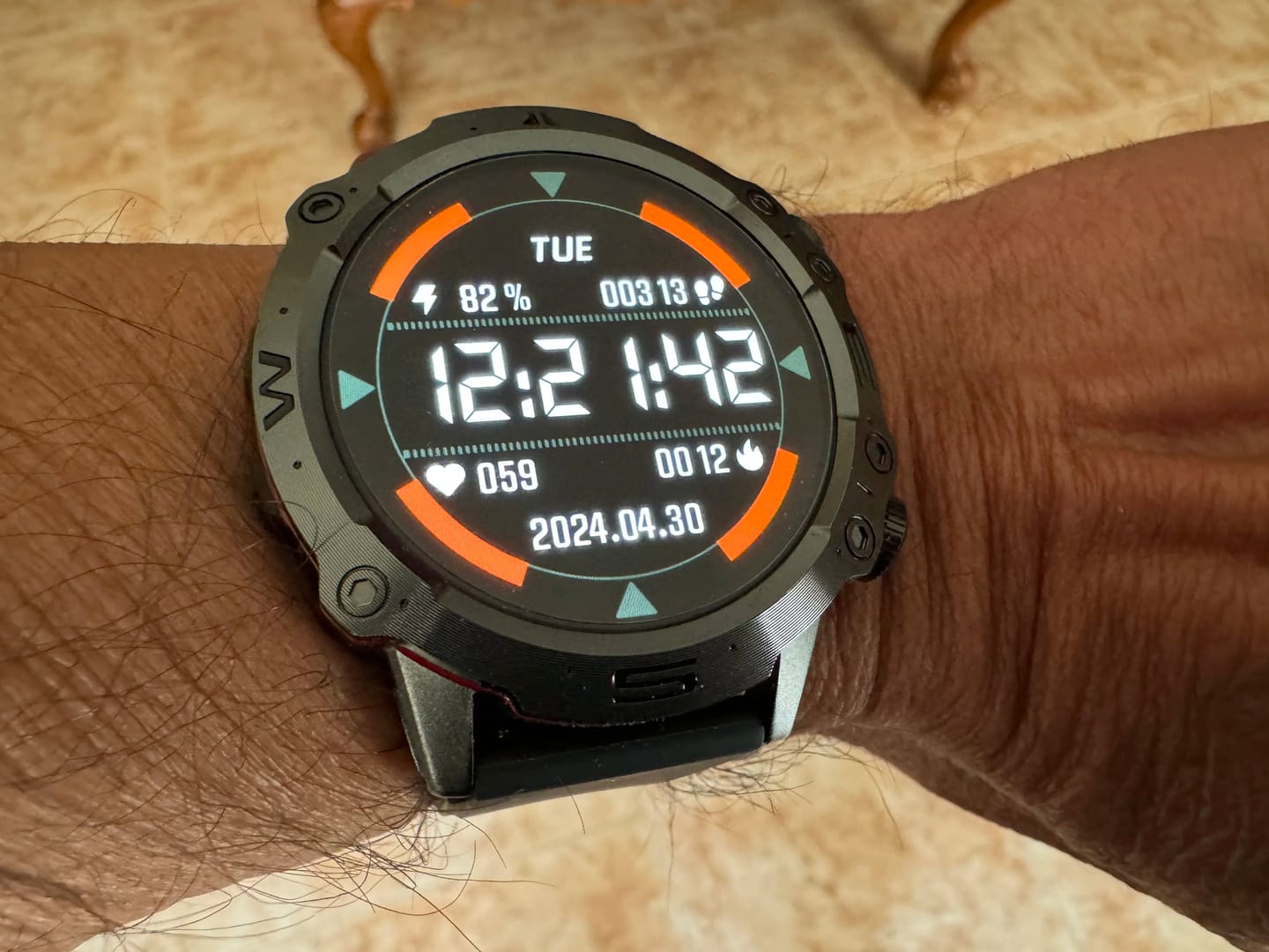 Customer photo review of Bearscome PRO 3 High-end ECG/EKG blood sugar health HD sports smart watch