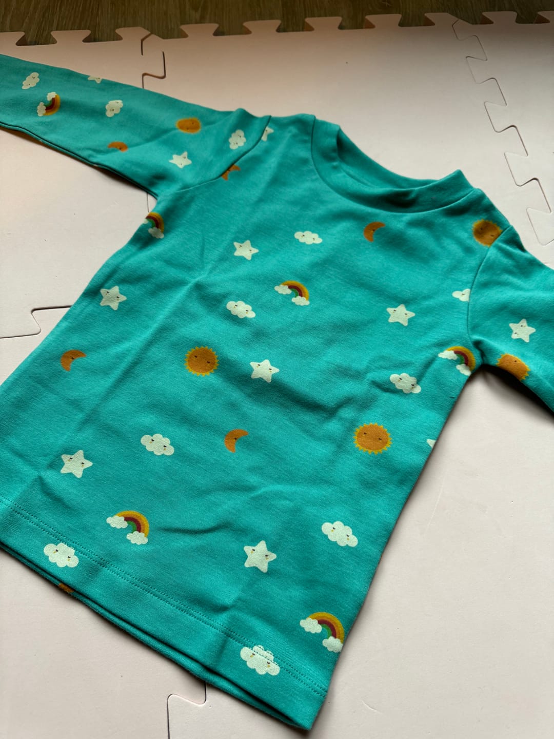 Customer photo review of Turquoise Skies Long Sleeve T-Shirt