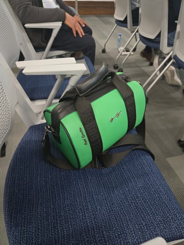 Angel Q. review of Crossbody Morelos • Verde Bandera image 1 out of 1