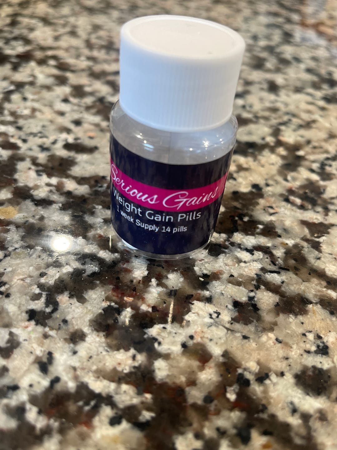 Customer photo review of Serious Gains Weight Gain Pills – Fast-Solution for Effective Weight Gain a pound a week