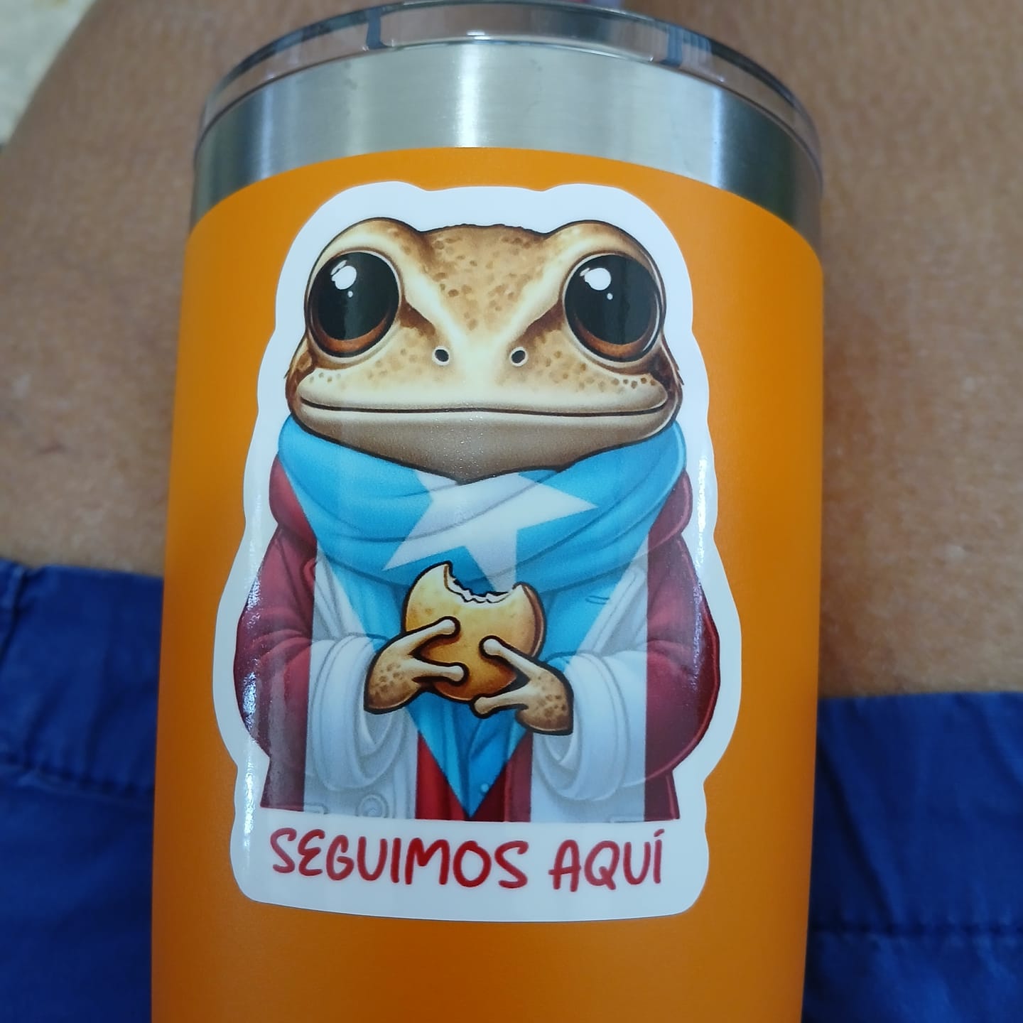 Customer photo review of Debí tirar más fotos (Sticker Laminado)