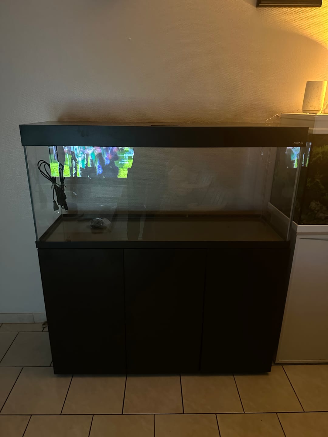 Customer photo review of Aquarium Opti Set 240 Noir AQUAEL - 240L