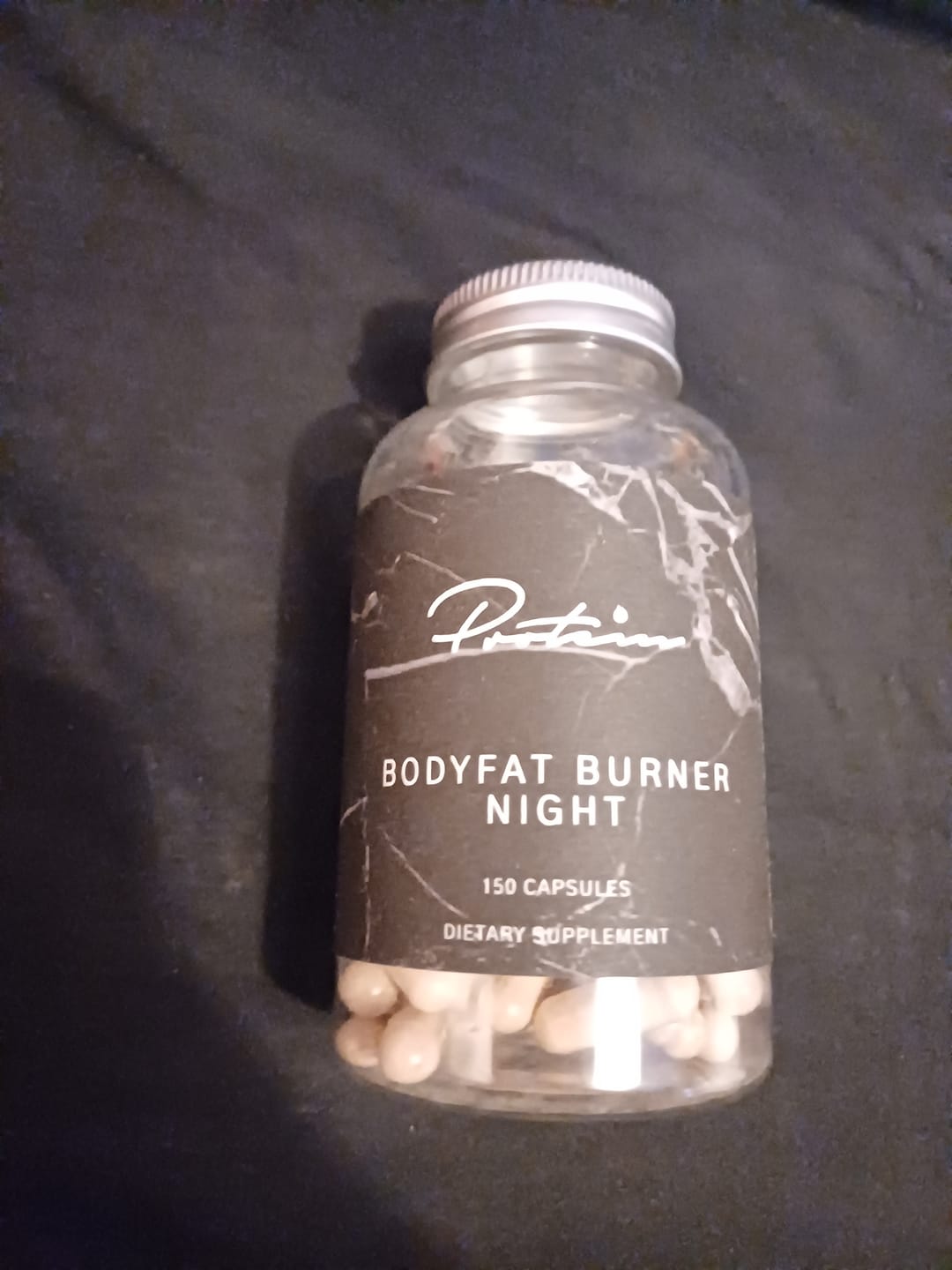 Customer photo review of Bodyfat Burner Night | 150 Capsules