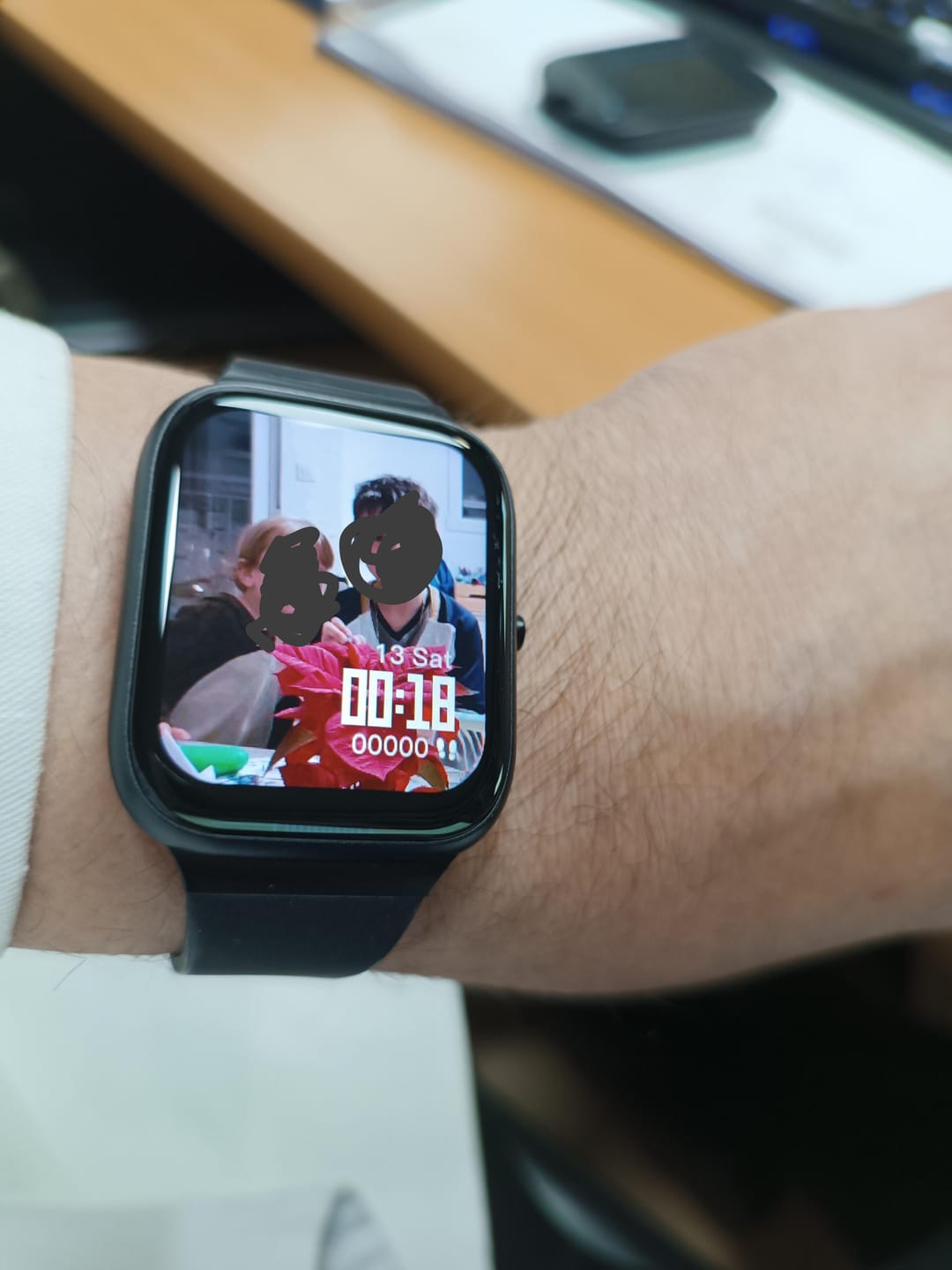 Customer photo review of BEARSCOME Blood Pressure Blood oxygen Blood Sugar Monitoring Bluetooth Talk Play Music Health Waterproof Smartwatch