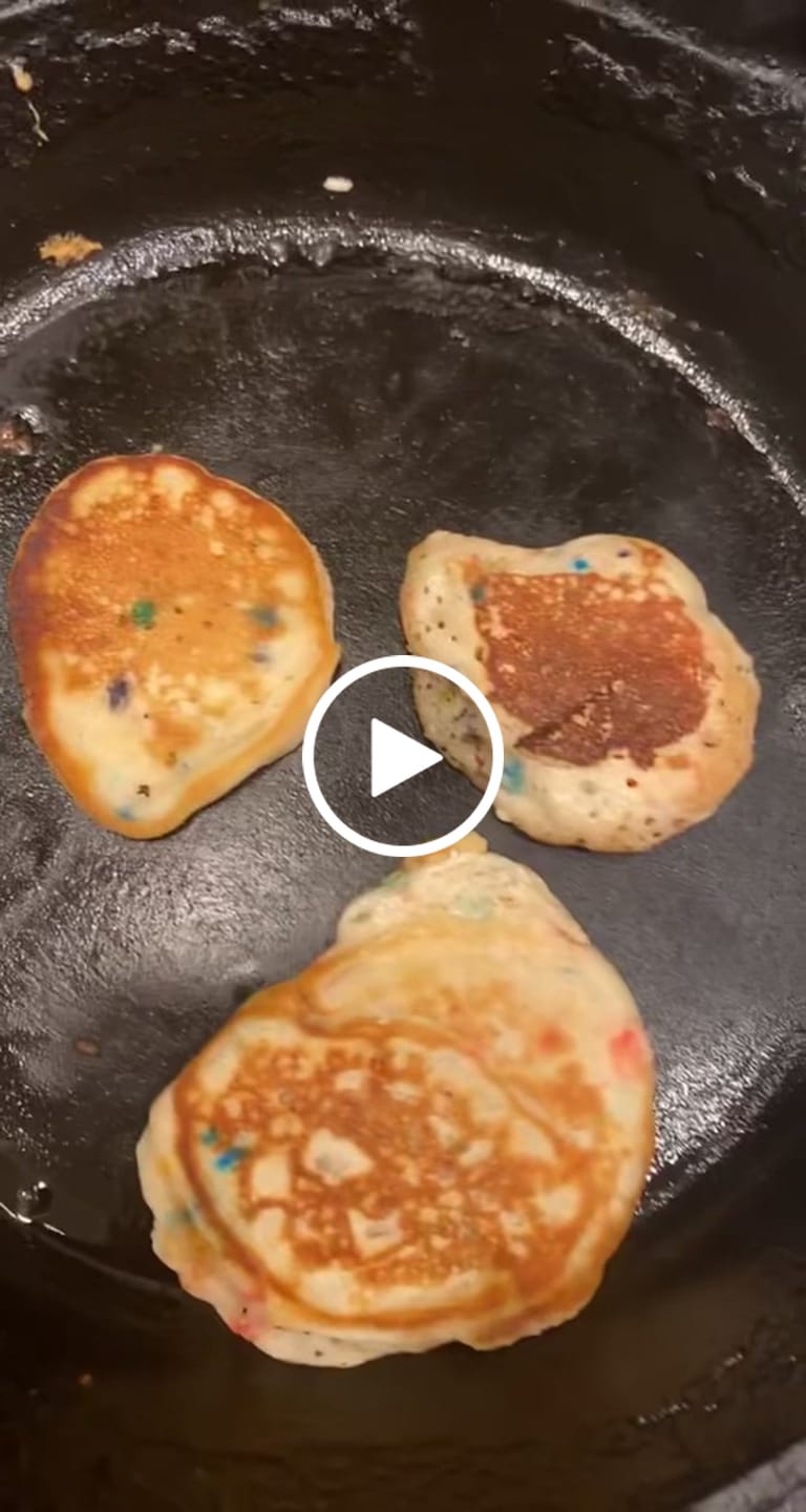 Customer video review of Cousin T's Maple Syrup & Pancake Mix Bundle