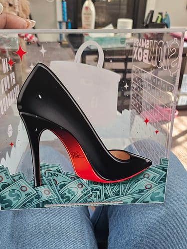 Customer photo review of Luxe Red | $10k Smashbox