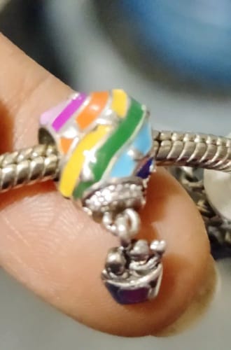 Customer photo review of 925 Sterling Silver Hot Air Balloon Charm