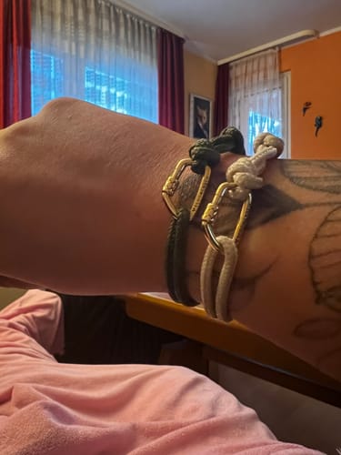 Customer photo review of BERGMENSCH® Karabiner Armband Gold