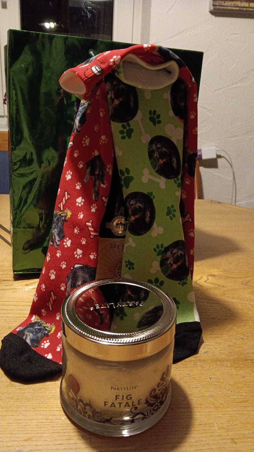 Customer photo review of Personalisierte Hundesocken