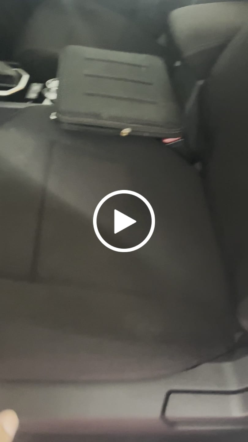 Customer video review of Sharkskin Seat Covers for Mitsubishi Triton Dec/2023 - ON