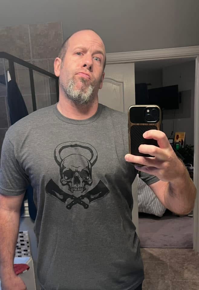 Customer photo review of Dude That Lifts Shirt Club for Him