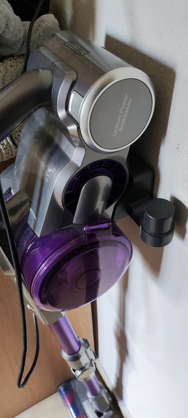Customer photo review of Original Battery Pack for Cordless Vacuum