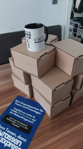 Customer photo review of TassenExpress - Becher Keramik Tasse mit Logo bedruckt 325ml Firmenlogo