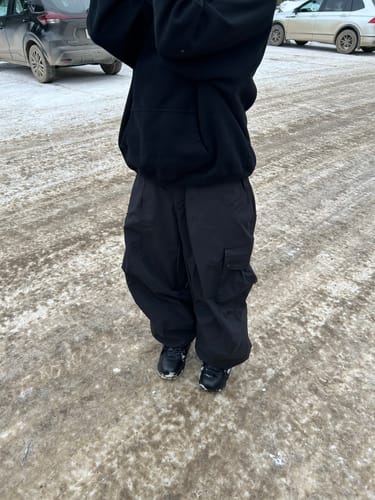 Customer photo review of Women's Black Lightweight Inner Leg Vents Baggy Snow Pants