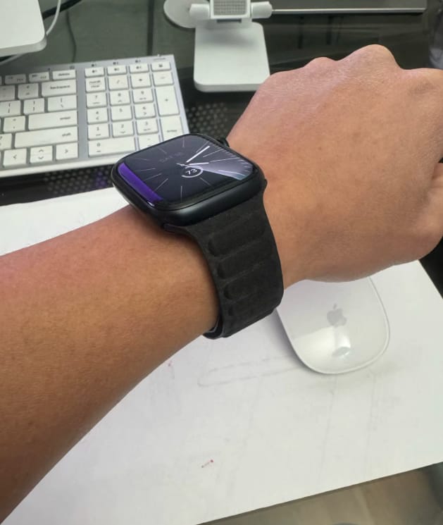 Customer photo review of Pebbled Woven Magnetic Band