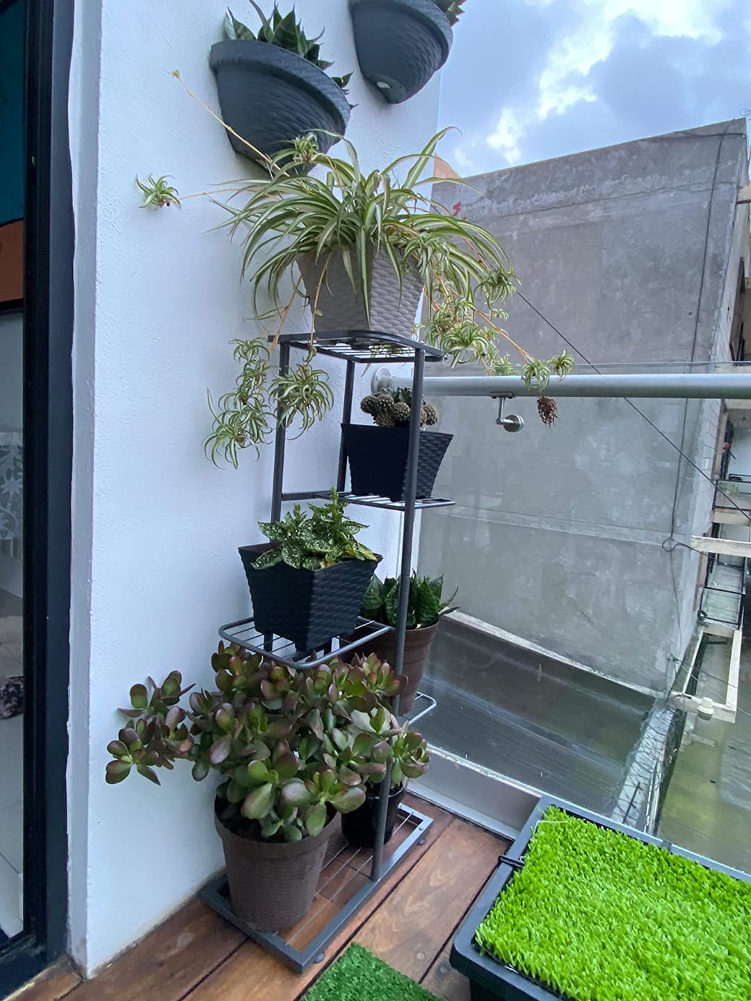Customer photo review of Plant Stand Metal 6 Tier 7 Potted Multiple Flower Pot Holder Shelf Indoor Outdoor Planter Display Shelving Unit For Patio Garden Corner