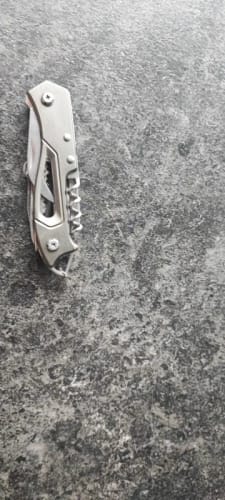 Customer photo review of Kompaktes Taschenmesser – Multifunktionales Schweizer Campingmesser