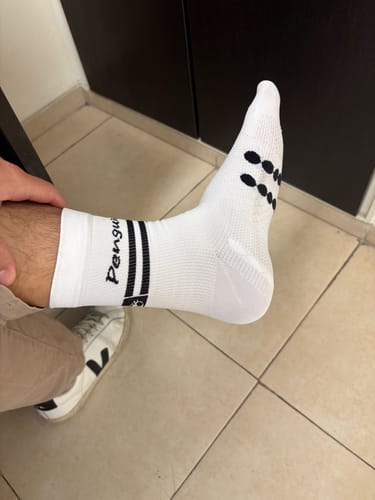 Customer photo review of RunFlow Mesh - גרבי ריצה ורכיבה חצי (Crew)