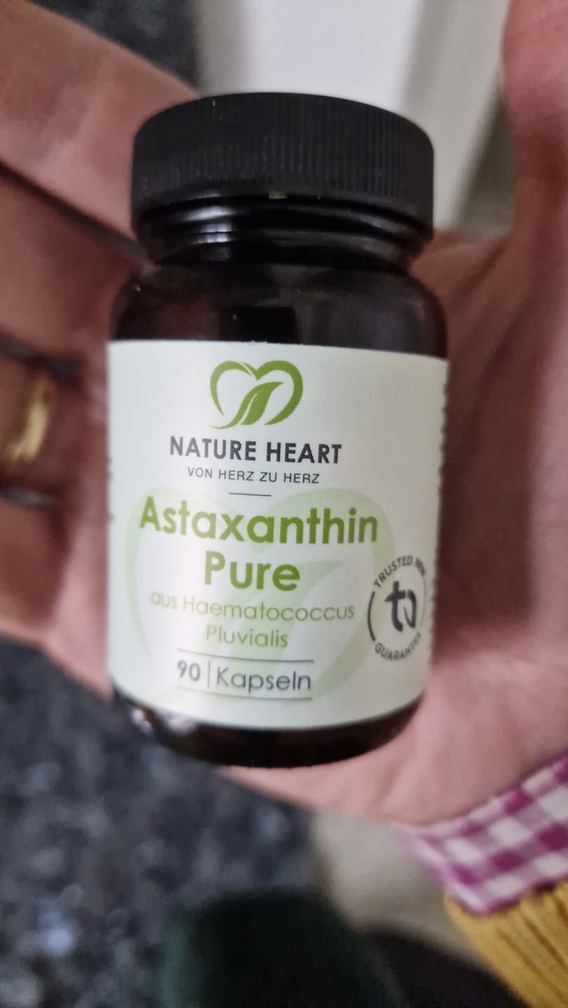 Customer photo review of Astaxanthin Pure