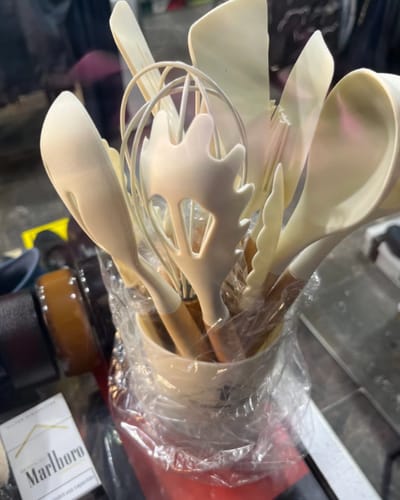 Customer photo review of Silicone Utensil Set
