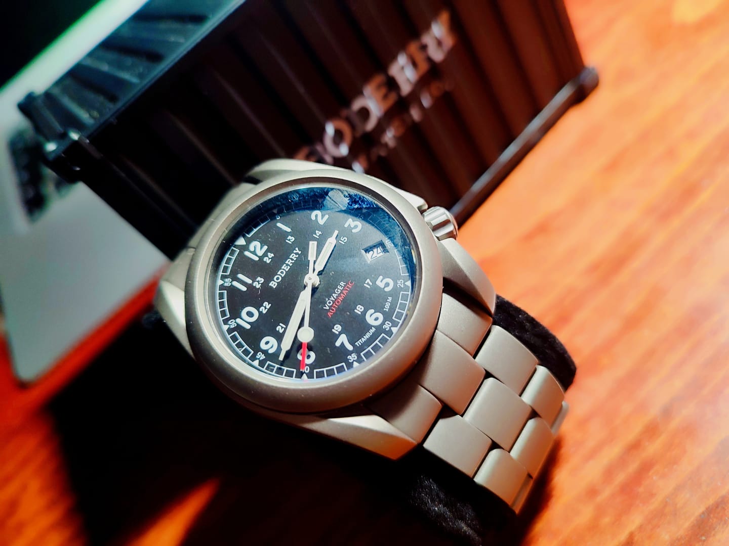 Customer photo review of VOYAGER - 100M Waterproof Titanium Automatic Field Watch | Black-bracelet