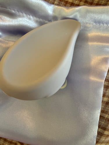 Customer photo review of Essensual Vibe
