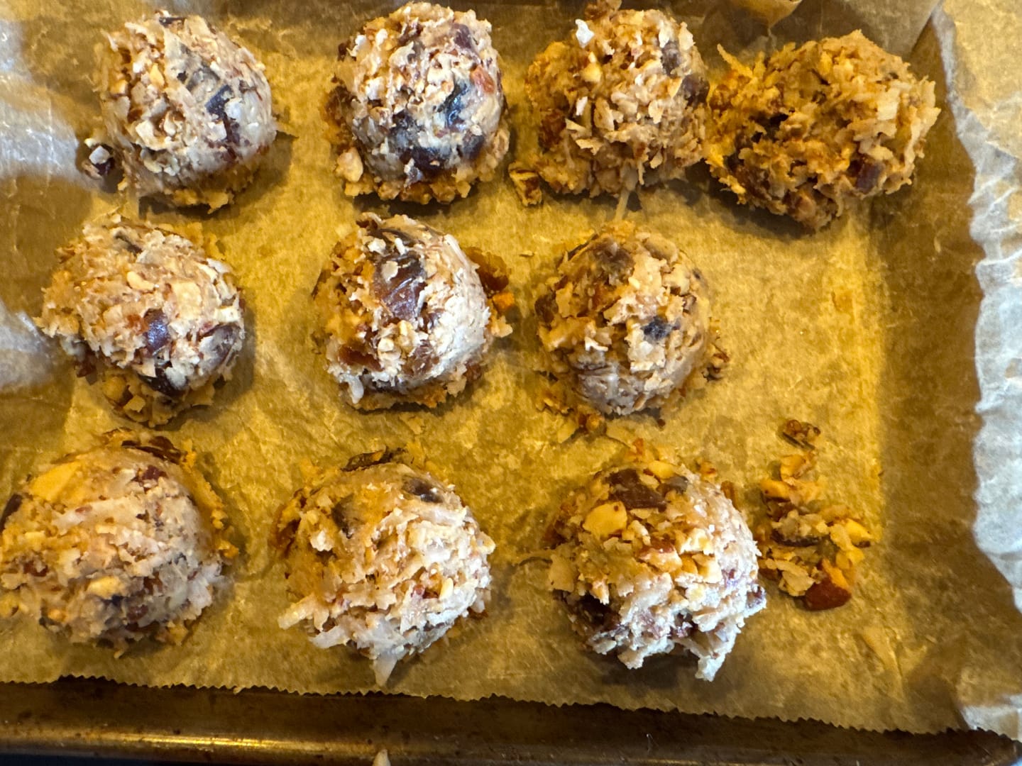 Customer photo review of Organic Large Medjool Dates Box