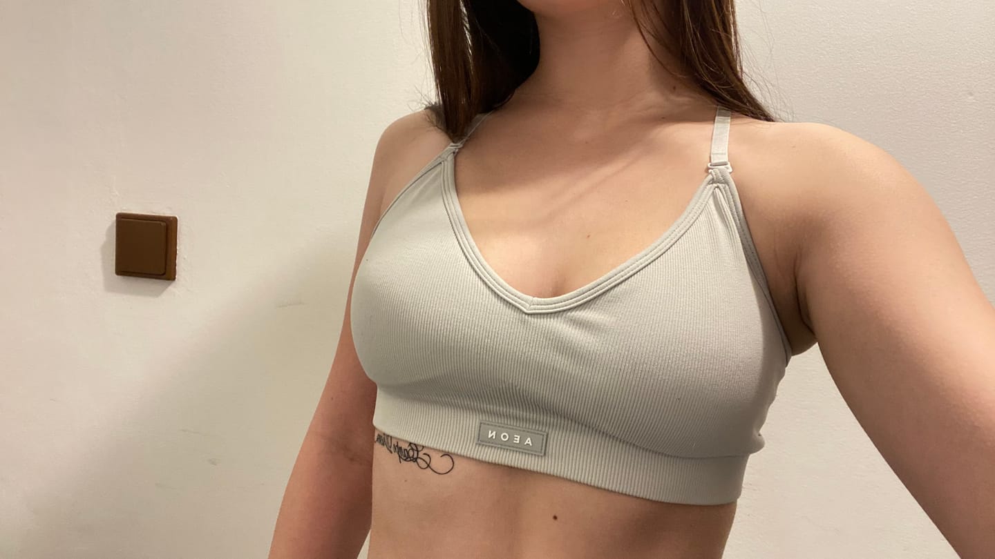 Customer photo review of EMPOWER SEAMLESS BRA
