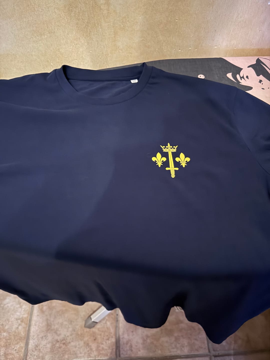 Customer photo review of T-shirt - Jeanne d'Arc (discret)