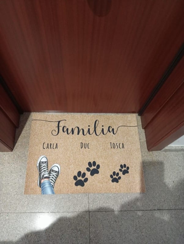 Customer photo review of Zapatos y patas - Felpudo personalizado