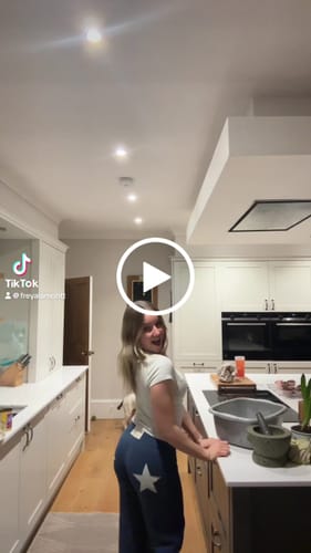 Customer video review of Jersey Star Jogger Navy / Light Grey