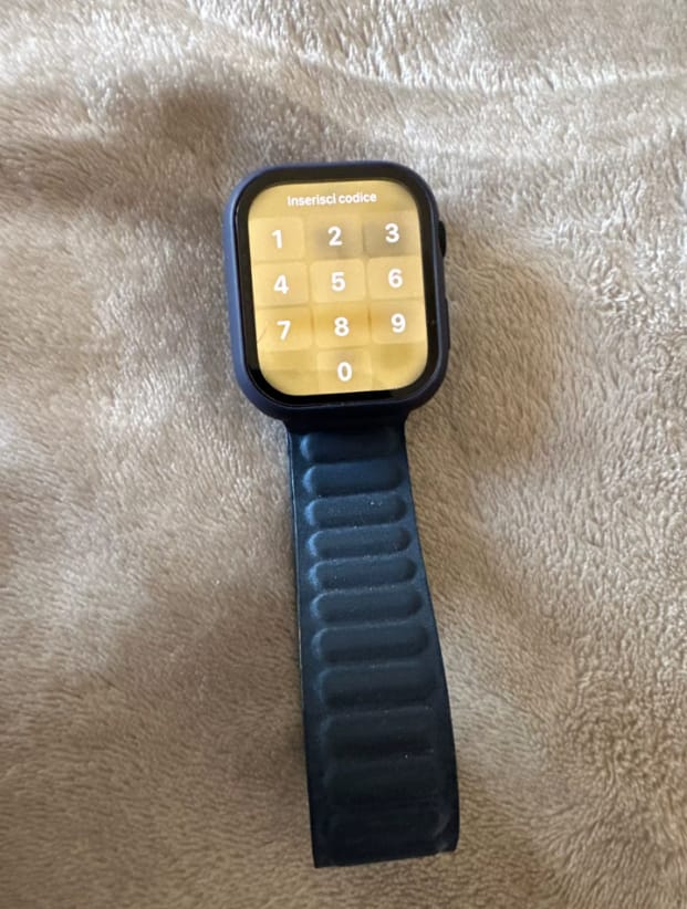 Customer photo review of Pebbled Woven Magnetic Band
