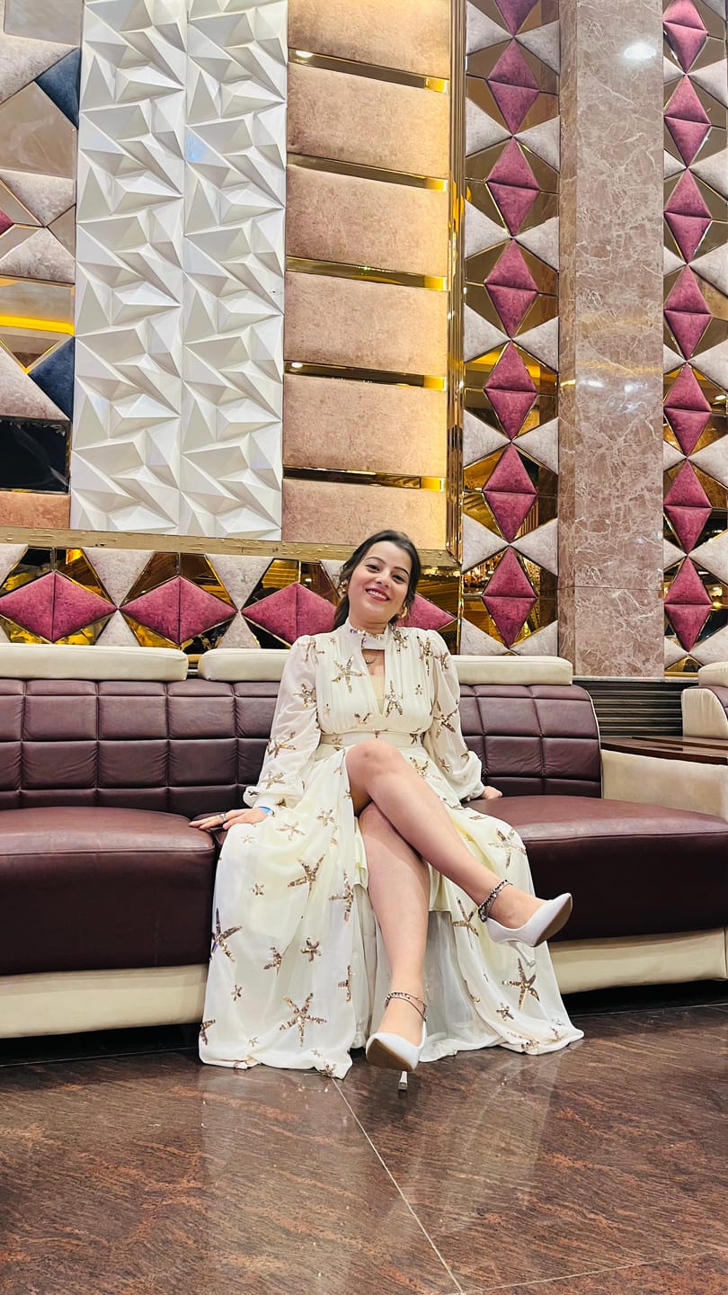 Customer photo review of Suhela Maxi Dress