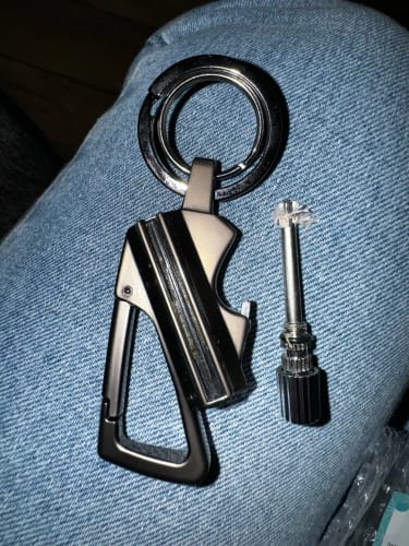 Customer photo review of Wasserdichter Feueranzünder – Tragbar und Robust für jede Situation