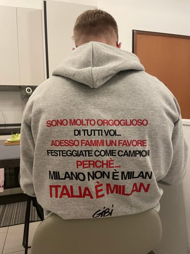 Florida F. review of Hoodie ITALIA È MILAN! image 1 out of 1