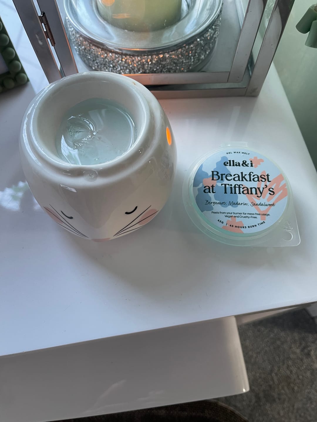 Customer photo review of Breakfast at Tiffany's Gel Melt - 20% off fragrance of the month
