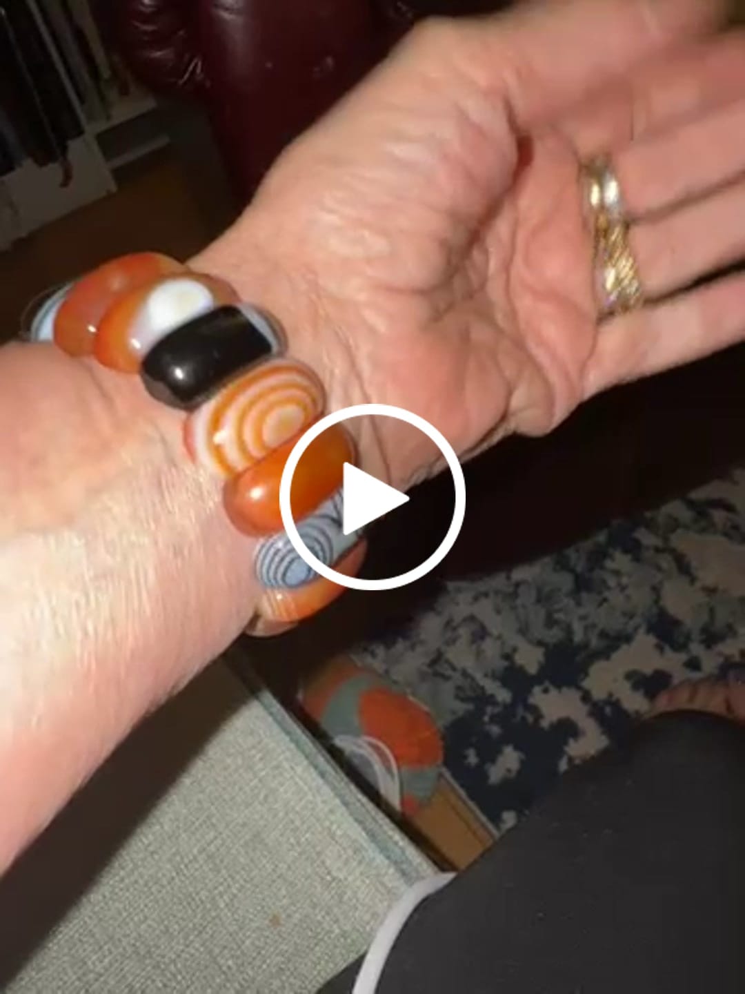 Customer video review of Bohemian Onyx Elegance Stretch Apple Watch Strap