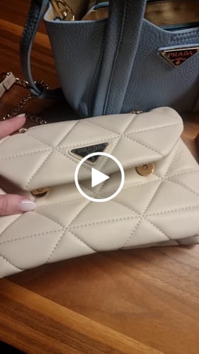 Customer video review of Milano Umhängetasche