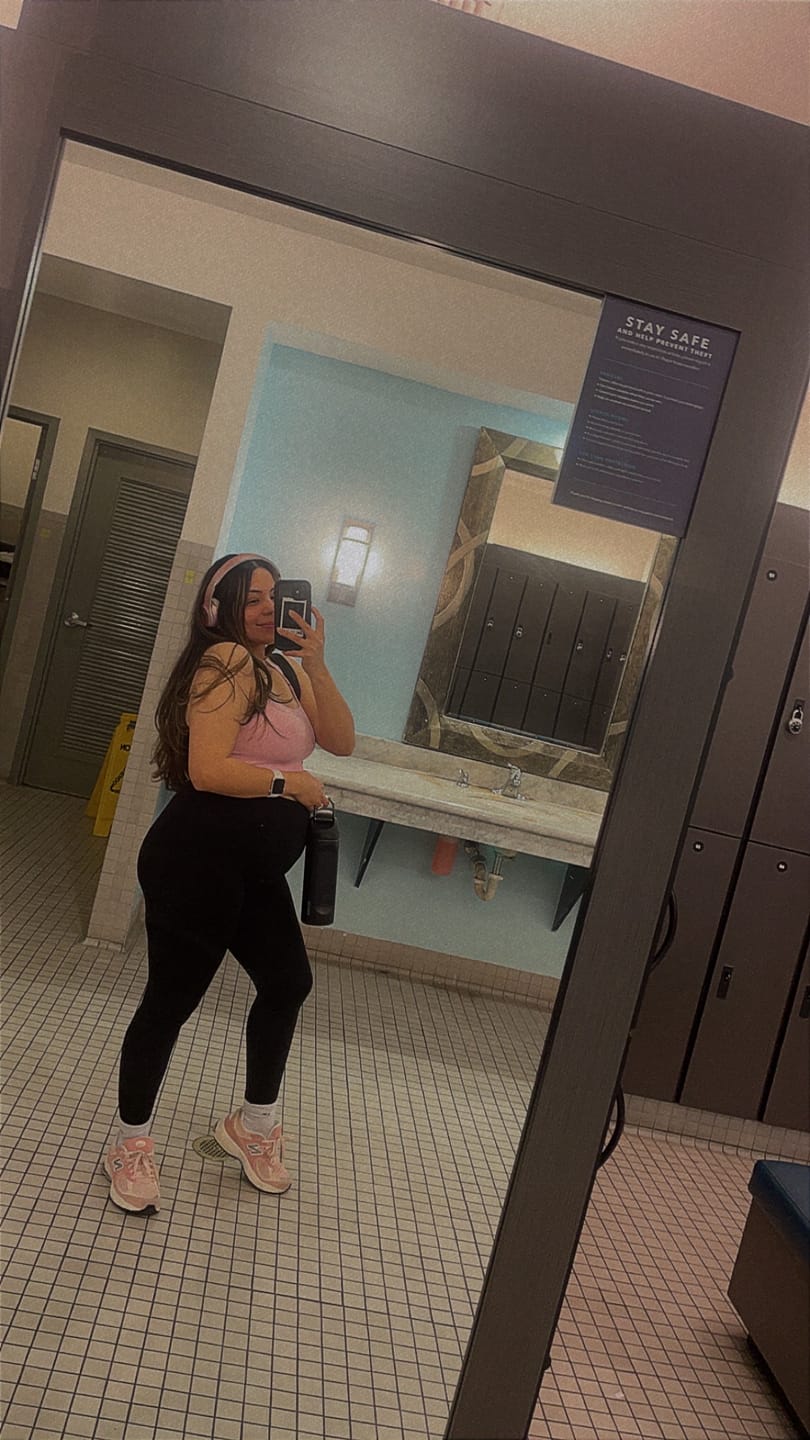 Customer photo review of W252 Curve hourglass Leggings