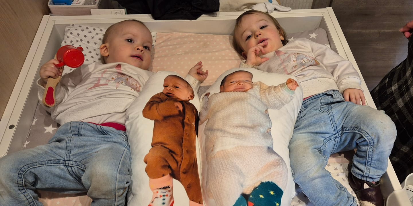 Customer photo review of FOTO BABYKISSEN