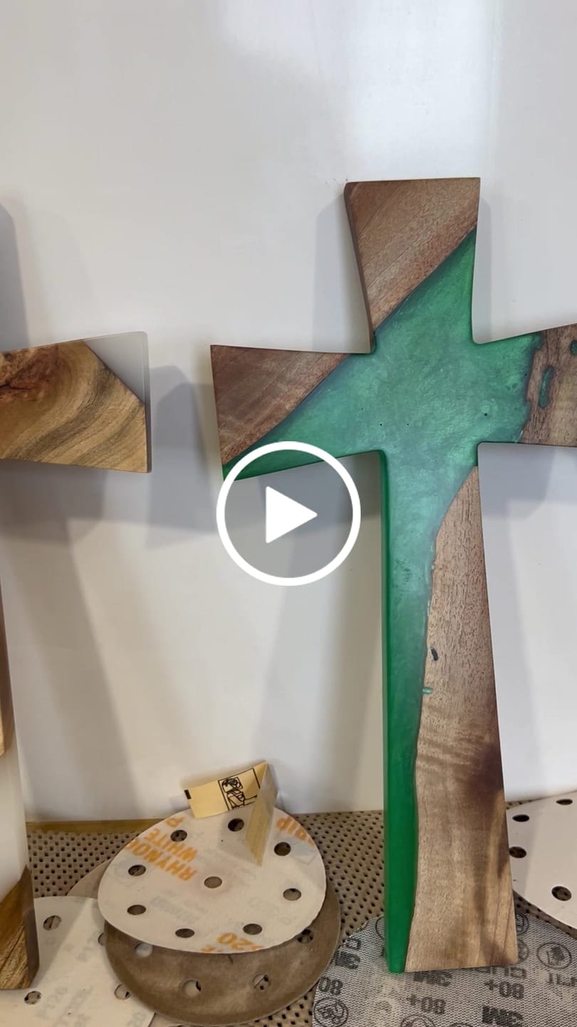 Customer video review of 15x8x1" Flared Cross Silicone Mold For Epoxy Resin - Angled Cross Mold