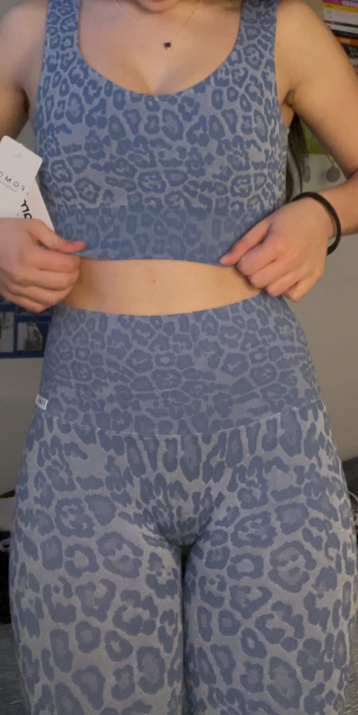 Customer photo review of Leggings Wild Essence BambùFIR Blu Sugar