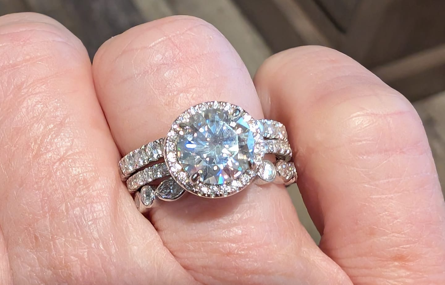 Customer photo review of S925 Moissanite 2.0 Carat Halo Round Cut Engagement Ring